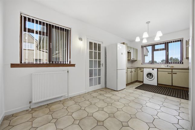 11, Glasgow Road, Glasgow photo 4