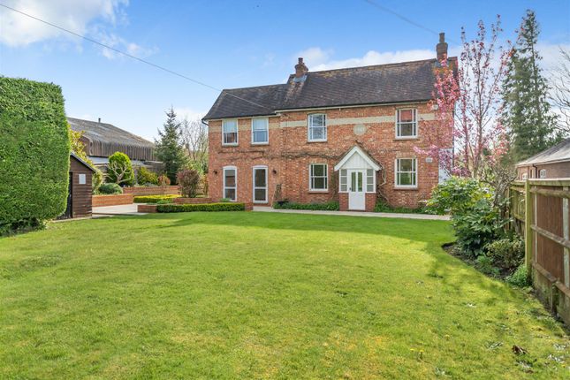 Detached house to rent in Dodsley Lane, Easebourne, Midhurst