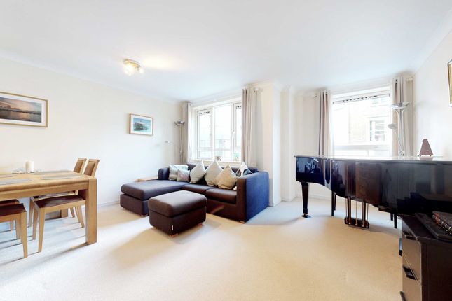 Flat for sale in Regents Plaza Apartments, 6 Greville Road, London