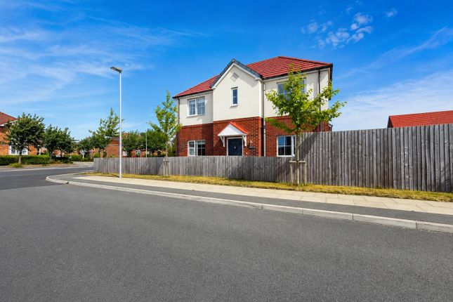66 Meadow Lane, Southport, Merseyside photo 2