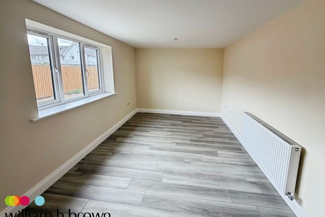Flat 5, Springwood Terrace, St Josephs Cresent, Rayne Road, BRAINTREE photo 4