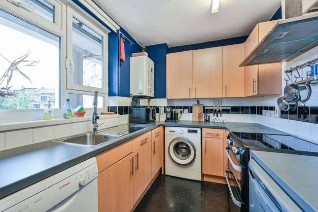 1 Bedroom Flat For Sale, Diss Street, London photo 4