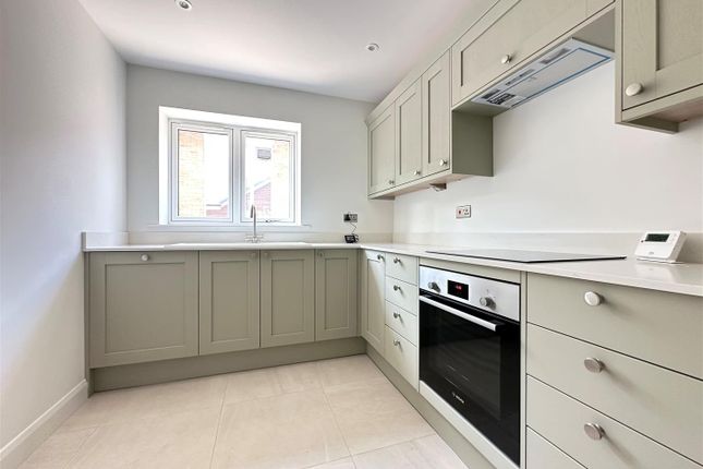 17, Cross Street, Kingswinford photo 5