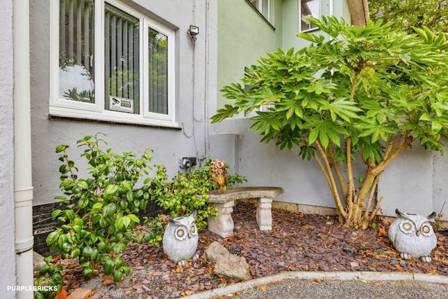 34, Starpitten Grove, Torquay photo 2