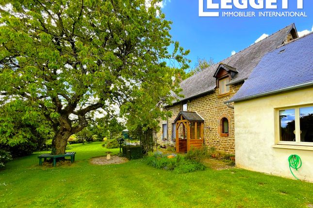 Thumbnail Villa for sale in Lesbois, Mayenne, Pays De La Loire