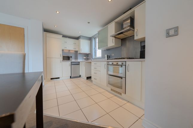 65 Watkin Road, Leicester photo 4