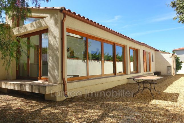 Villa for sale in Sorède, Pyrénées-Orientales, Languedoc-Roussillon