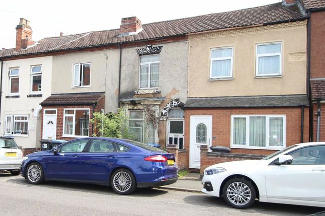 Thumbnail Terraced house for sale in Cambridge Street, Rugby