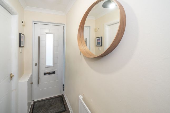 86 Erskine Road, Broxburn photo 4