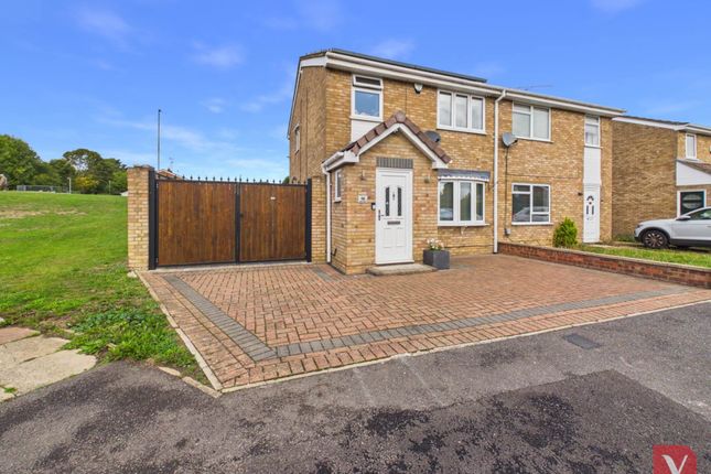 3-bed semi-detached on Ventnor Gardens, Luton, £350,000