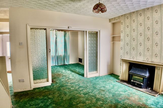 9 Plas Terrace, Blackwood photo 2