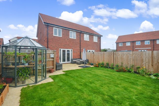 Garden A - 6 Kite Crescent.Jpg