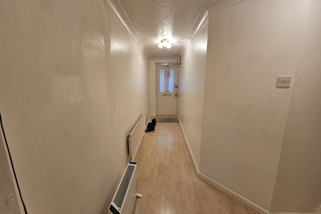 Town house for sale in Lupin Crescent, Ilford