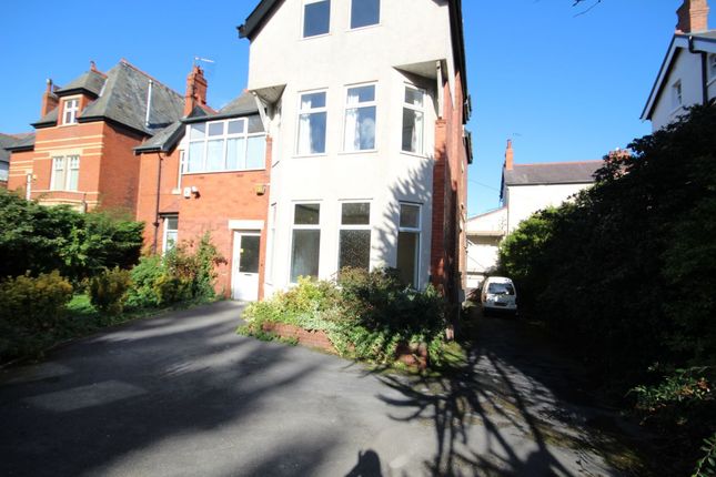 4-bed detached on 98, Conway Road, Colwyn Bay, £250,000