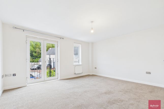 70, Phoebe Road, Swansea photo 2