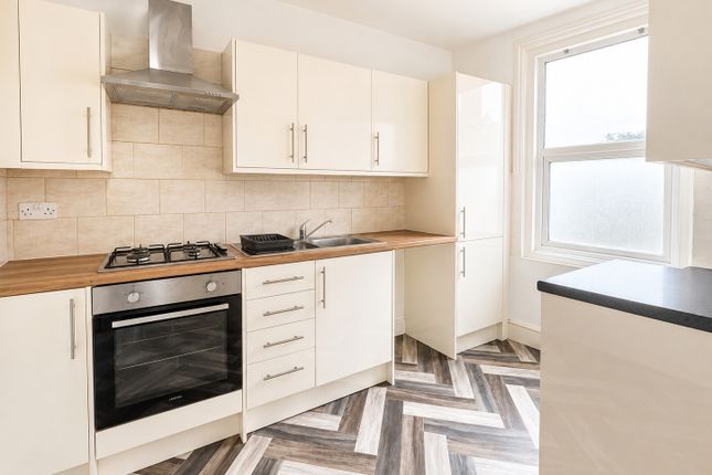 17B,, Station Road, Kent photo 2