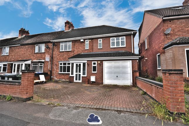 End terrace house to rent in Strathmore Avenue, Coventry