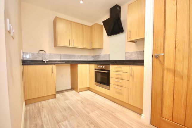 Flat 5, 1, Alexander House, St. Annes Road, Lincoln photo 4