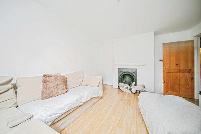 2A, Roman Road, Colchester photo 5