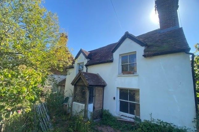 2 Bedroom Semi-Detached in RH13 8NH