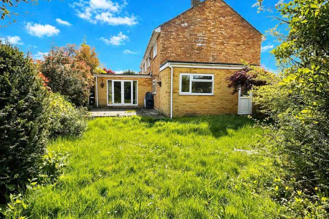 47, Helston Road, Chelmsford photo 4
