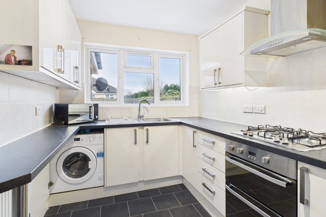 60, Creek Road, Hayling Island photo 4