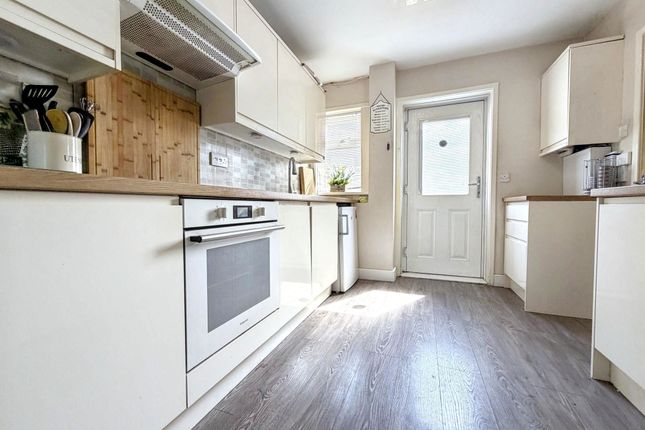 6, Stoneleigh Close, Houghton Le Spring photo 4