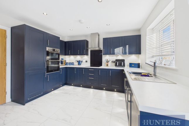 18, Bilberry Avenue, Scarborough photo 4