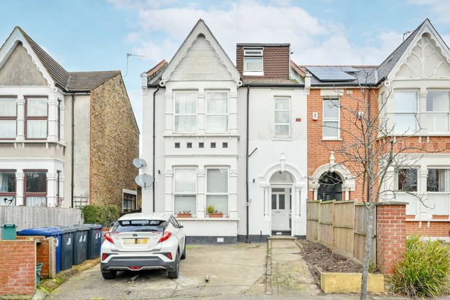 Thumbnail Flat for sale in Sutherland Avenue, West Ealing, London