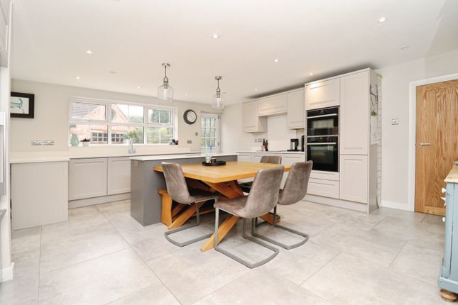 The Glenn, 3, Main Street, Barnetby photo 2