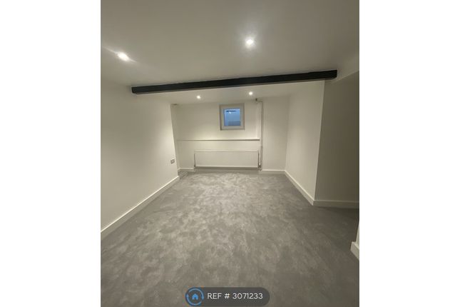 4, Hatfield Road, Torquay photo 4