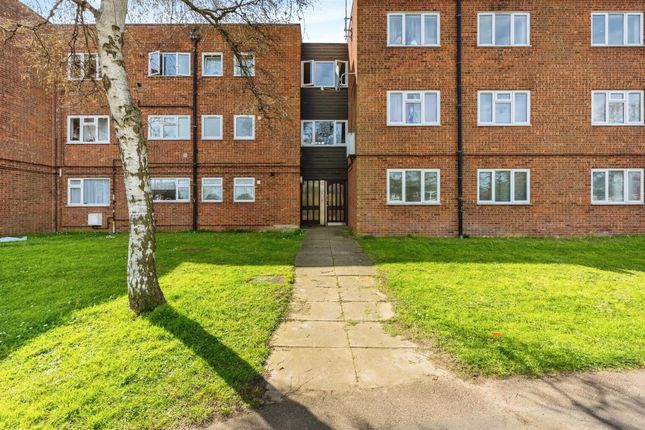 Flat for sale in John Barker Place, Hitchin