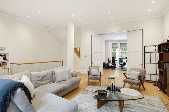 6, Russell Road, London photo 4
