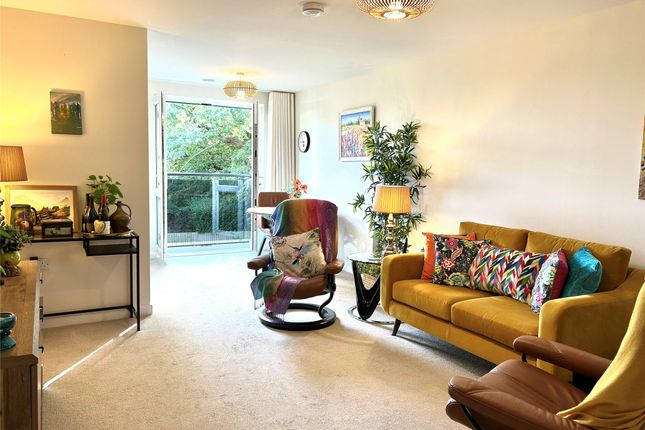 Apartment 17, Symonds Grange,, Hooton Road, Neston photo 2