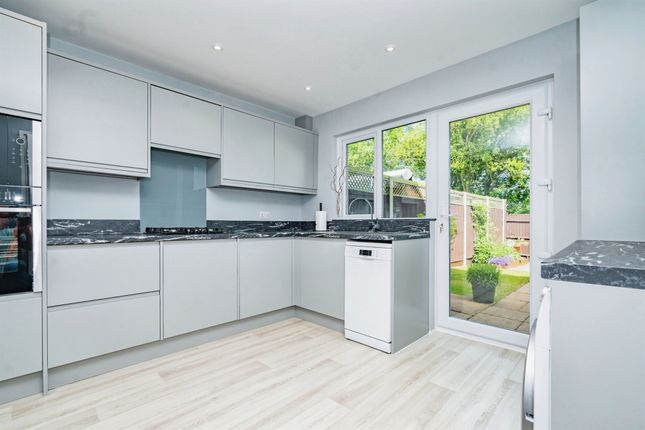 12, Ninian Road, Hemel Hempstead photo 4