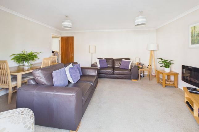 Drakes Close, Bridgwater photo 3