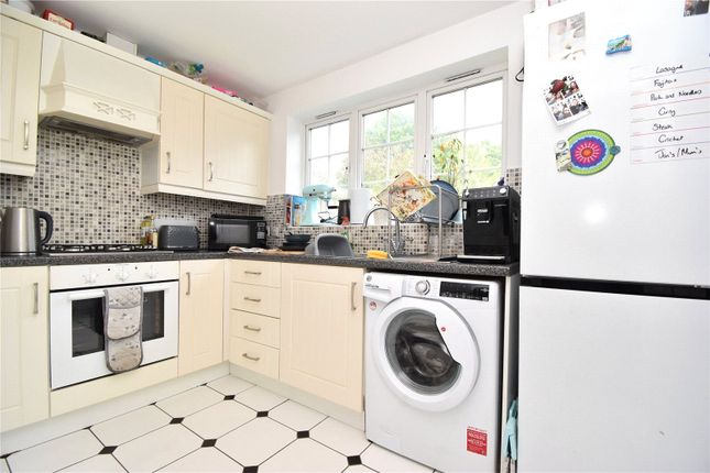 24, Tranter Drive, Essex photo 2