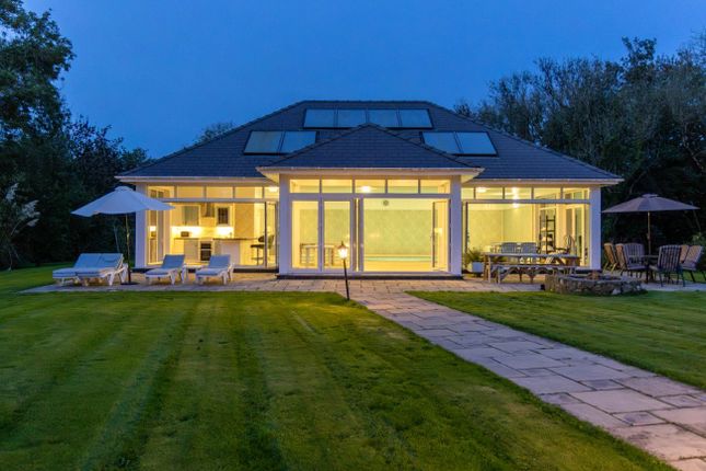 Pool House