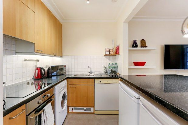 Studio to rent in St Marys Place, London