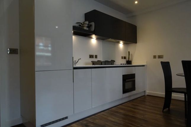 Flat for sale in Pope Street, Kettleworks