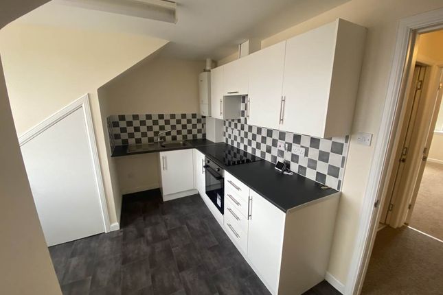 3 bed flat to rent in Lorimer Street, Dundee DD3