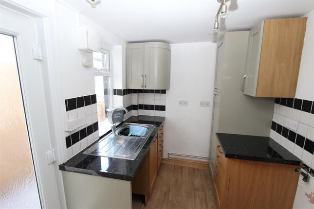8, Charlotte Street, Sittingbourne photo 2