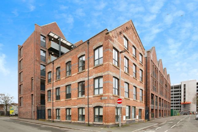 Flat for sale in Roper Court, George Leigh Street, Manchester