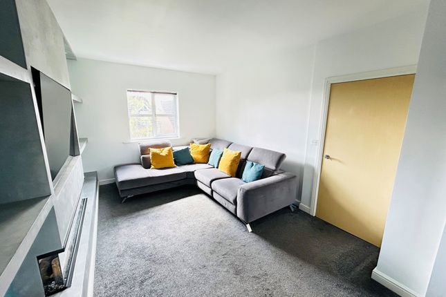 33 Ladybank Avenue,, Fulwood, Preston photo 3