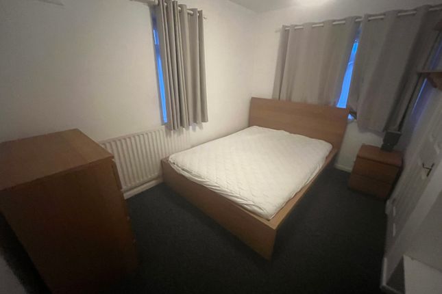 Room to rent in The Barley Lea, Coventry