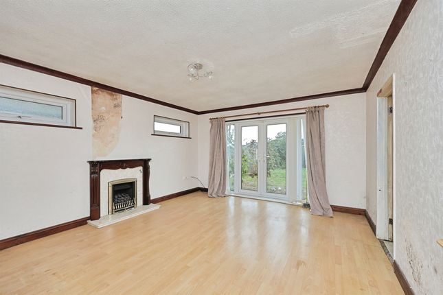 28, Brackenwoods, Swaffham photo 3
