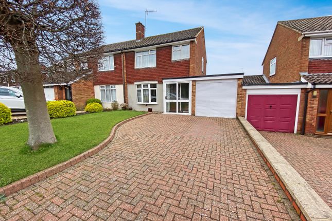 Thumbnail Semi-detached house for sale in Candale Close, Dunstable, Bedfordshire