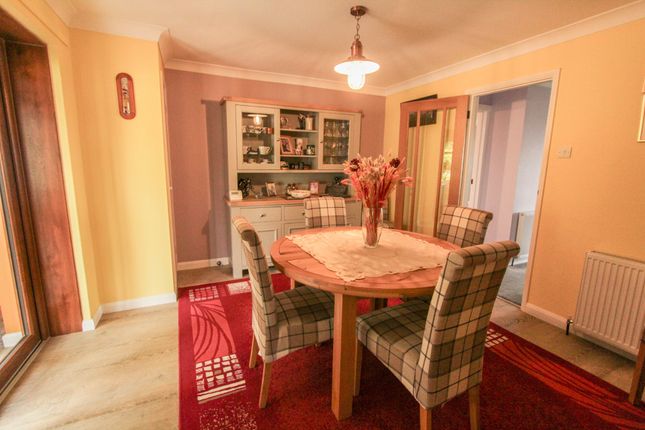 26 Oak Close, Ottery St Mary photo 4