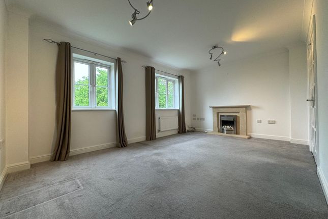 30, Gilbert Boulevard, Nottingham photo 2