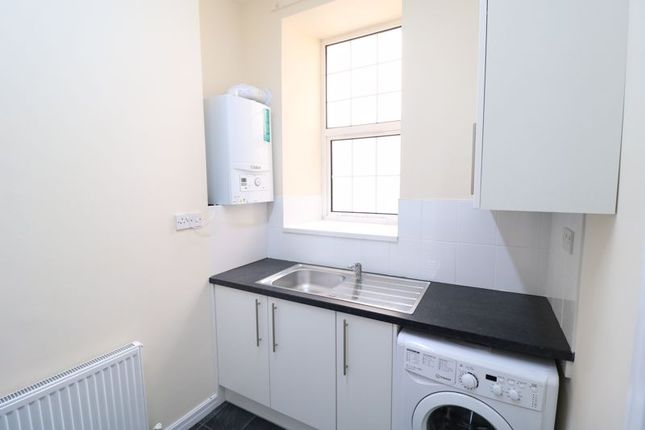 Flat 2, Alexi Court,, 8 Princes Road, Douglas photo 5